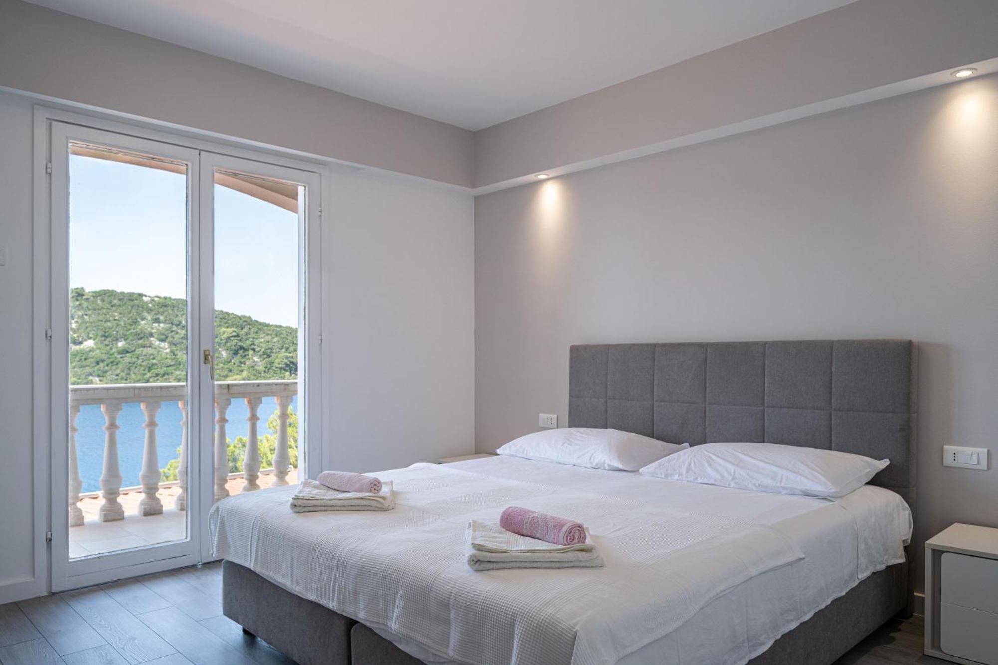 Panoramic Apartments Anic Blato  Exterior photo